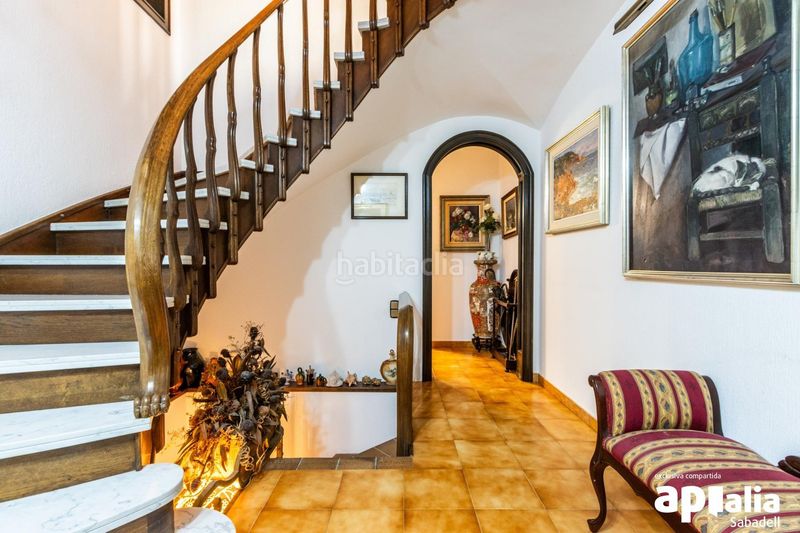 Foto a55d6185-bda3-4d96-b4aa-9bb098c6159d. Casa amb calefacció aparcament piscina a Airesol Castellar del Vallès