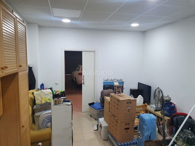 Foto 52e86da9-1587-4642-9467-b2f1c226a9b1. Casa amb calefacció a Centre Sabadell