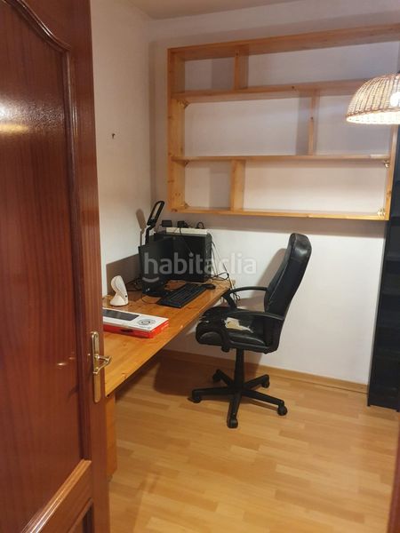 Foto f49c09dd-2e11-4046-83a4-6a4e64786bc5. Casa amb calefacció a Centre Sabadell