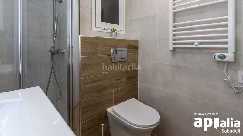 Foto a7371993-e87d-43eb-9db4-aaf32742dad3. Pis amb calefacció a Els Merinals Sabadell