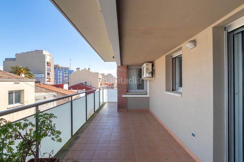 Foto f4f41c1c-c96e-4c21-ba06-38d59d5f064c. Dúplex amb calefacció aparcament a San Pere Terrassa