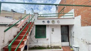 Pis a Zona Esportiva. Casa amb garatge i pati a poble nou de terrassa