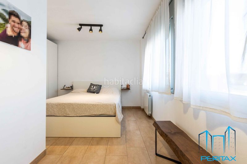 Foto 013b1e35-e25f-45c8-b01e-a2bce22b84f0. Penthouse with heating parking in Covadonga Sabadell