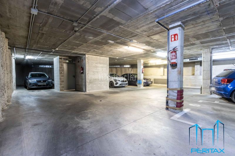Foto 2e02241f-0385-435b-b037-c40e776d94cb. Penthouse with heating parking in Covadonga Sabadell