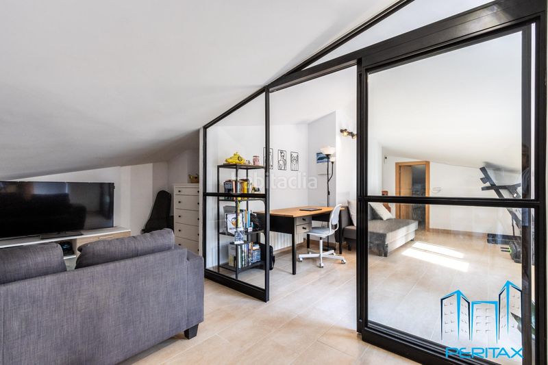 Foto 48217f6a-f998-432c-8505-53895b12b8cf. Penthouse with heating parking in Covadonga Sabadell