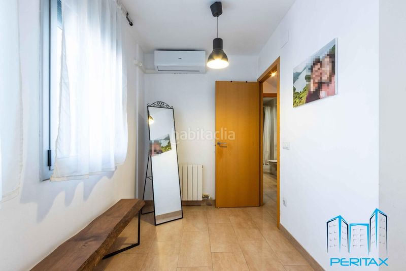 Foto 632b0c97-81df-4a53-b035-b078e125dcb8. Penthouse with heating parking in Covadonga Sabadell