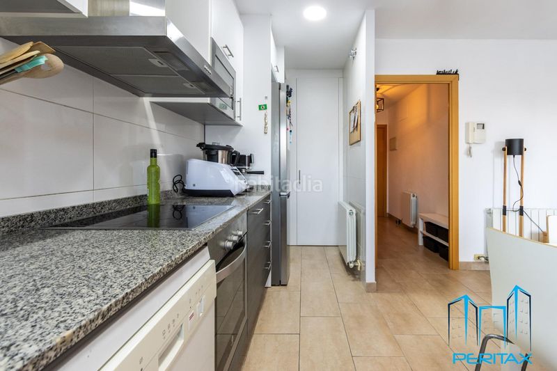 Foto 8a6a29d9-661a-4b00-8b2d-0675f2c26471. Penthouse with heating parking in Covadonga Sabadell