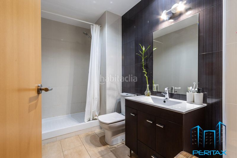 Foto dfa7d2ae-62b9-483b-8d8e-98be23d1e688. Penthouse with heating parking in Covadonga Sabadell