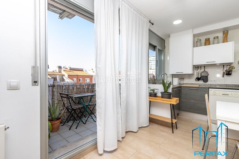 Foto e60e6db1-4fca-440b-a02f-2369a3f8a6a7. Penthouse with heating parking in Covadonga Sabadell
