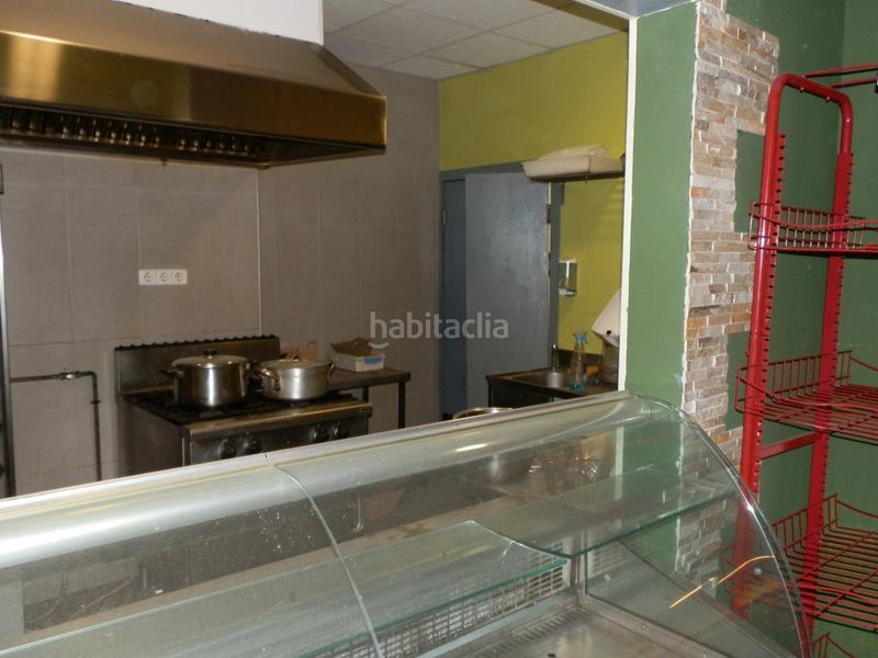 Foto fe8972ac-b628-4fdd-9942-211991e2c24f. Lloguer local comercial amb calefacció a Barri del Centre Terrassa