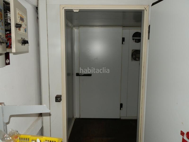 Foto b8f1e83a-1001-482a-902c-3be538a9103c. Rent business premise with heating in Barri del Centre Terrassa