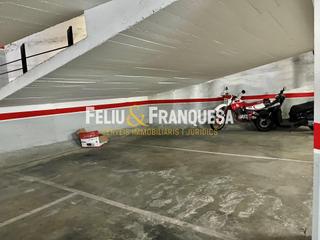 Autoparkplatz in Centre - Estació