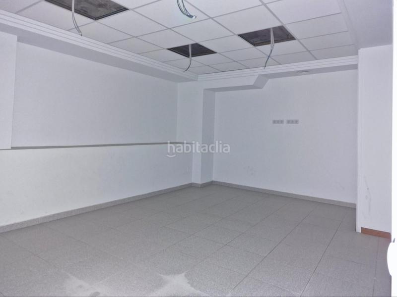 Foto 3b23a16c-8a91-419d-be9c-a8e00616fd9a. Alquiler local comercial en El Coll Sant Cugat del Vallès