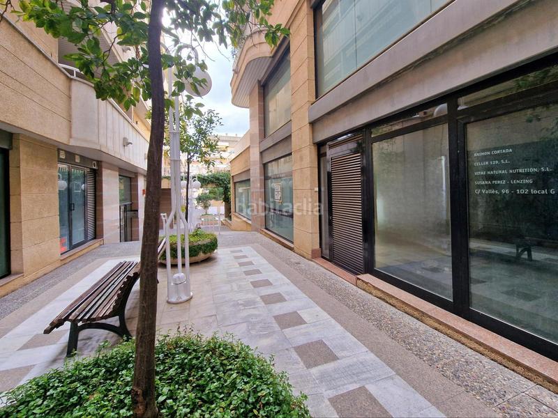 Foto e0ca61b6-e52a-42ea-8ad5-d5d75c346536. Alquiler local comercial en El Coll Sant Cugat del Vallès