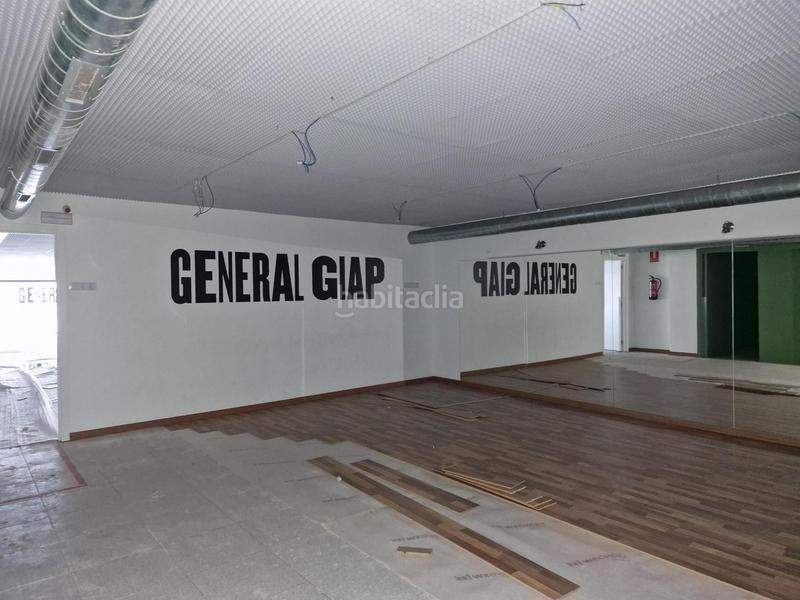 Foto bb96cdb5-1989-4b89-95d4-7160e05ab38f. Rent business premise in El Coll Sant Cugat del Vallès