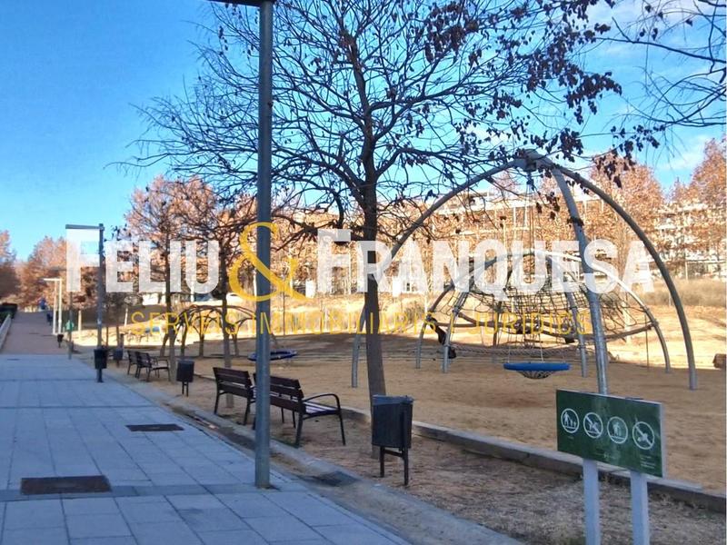 Foto d4dd8743-09a1-4189-bb7c-9fd43c500533. Posto auto in Turó de Can Mates Sant Cugat del Vallès