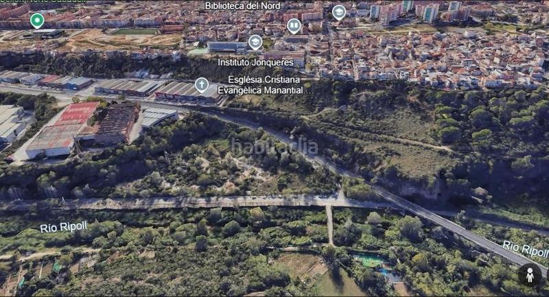 Foto c6de66a8-7771-40ae-9396-9cab772c7307. Area edificabile industriale in Can Puiggener Sabadell