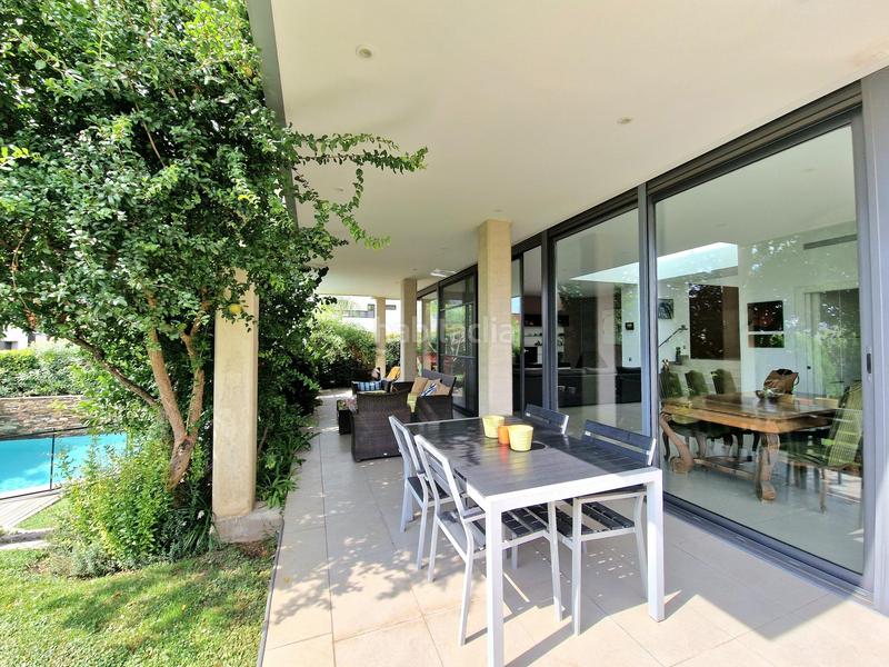 Foto 05426856-f469-441b-ac95-7ccc0ac2d116. Casa amb calefacció aparcament piscina a Turó de Can Mates Sant Cugat del Vallès