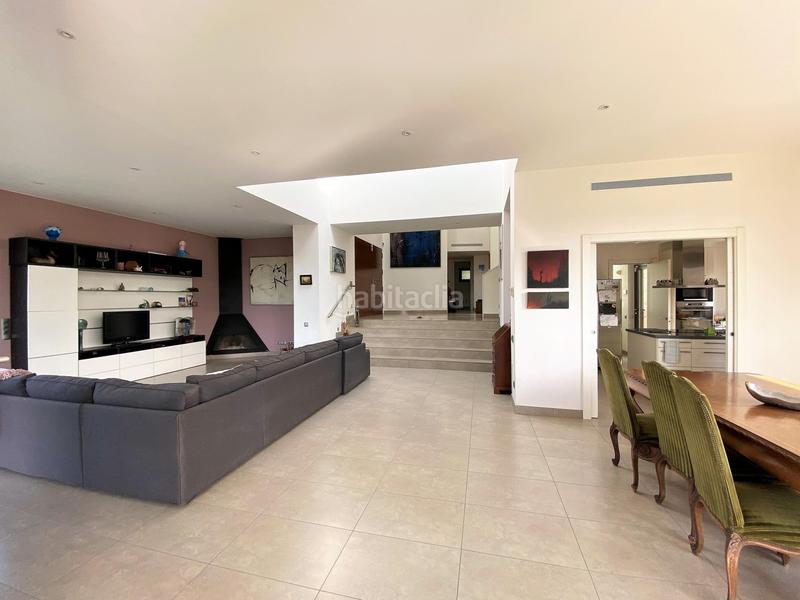 Foto 0d116042-c74e-4c5c-9b94-a302a93f8464. Casa amb calefacció aparcament piscina a Turó de Can Mates Sant Cugat del Vallès