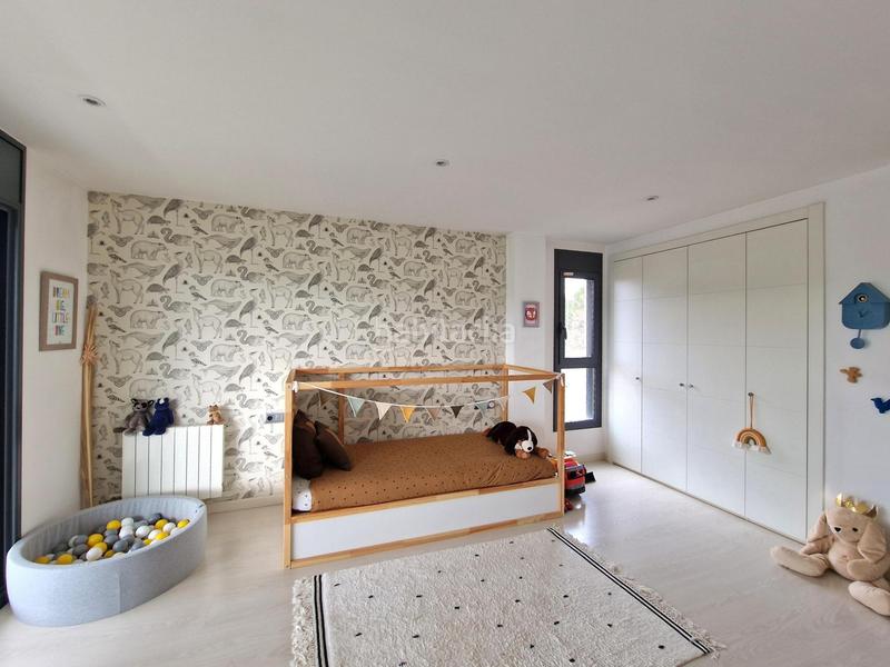 Foto 17429973-5db8-4edf-b8d5-615072b522c6. Casa amb calefacció aparcament piscina a Turó de Can Mates Sant Cugat del Vallès