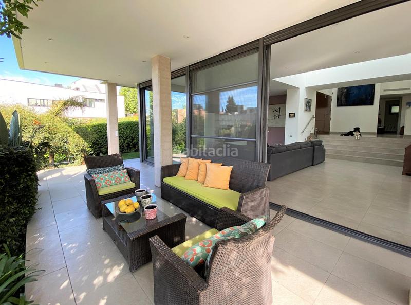 Foto 1c094673-2075-40e8-9f37-cf00c0c9d78e. Casa amb calefacció aparcament piscina a Turó de Can Mates Sant Cugat del Vallès