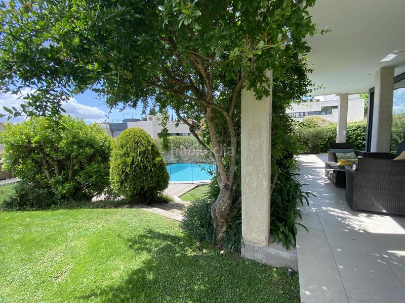 Foto 32dfbc41-93c4-4761-b3a0-35b82f39e3f4. Casa amb calefacció aparcament piscina a Turó de Can Mates Sant Cugat del Vallès