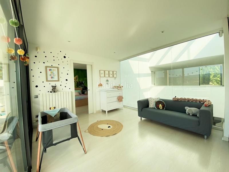 Foto 3e83ae78-3936-4d6b-b58e-ab438ba0277f. Casa amb calefacció aparcament piscina a Turó de Can Mates Sant Cugat del Vallès