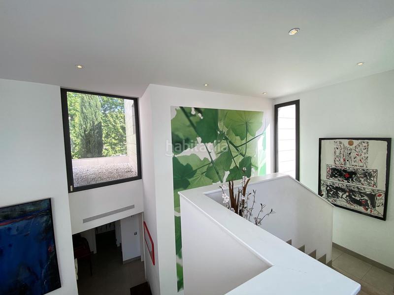 Foto 5f196bec-dc7c-4404-8e37-e7cfacd2e0fe. Casa amb calefacció aparcament piscina a Turó de Can Mates Sant Cugat del Vallès