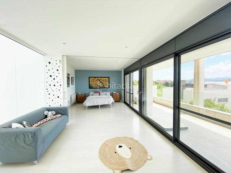 Foto 83342624-9343-42fb-909c-12b00e44c5fe. Casa amb calefacció aparcament piscina a Turó de Can Mates Sant Cugat del Vallès