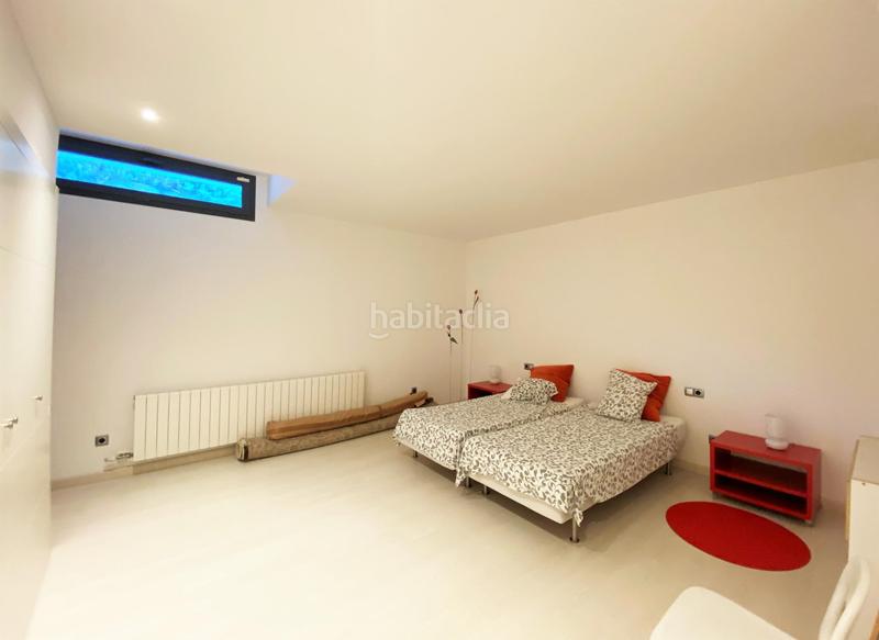 Foto bea54609-0429-438f-8e42-83f4e120cb57. Casa amb calefacció aparcament piscina a Turó de Can Mates Sant Cugat del Vallès