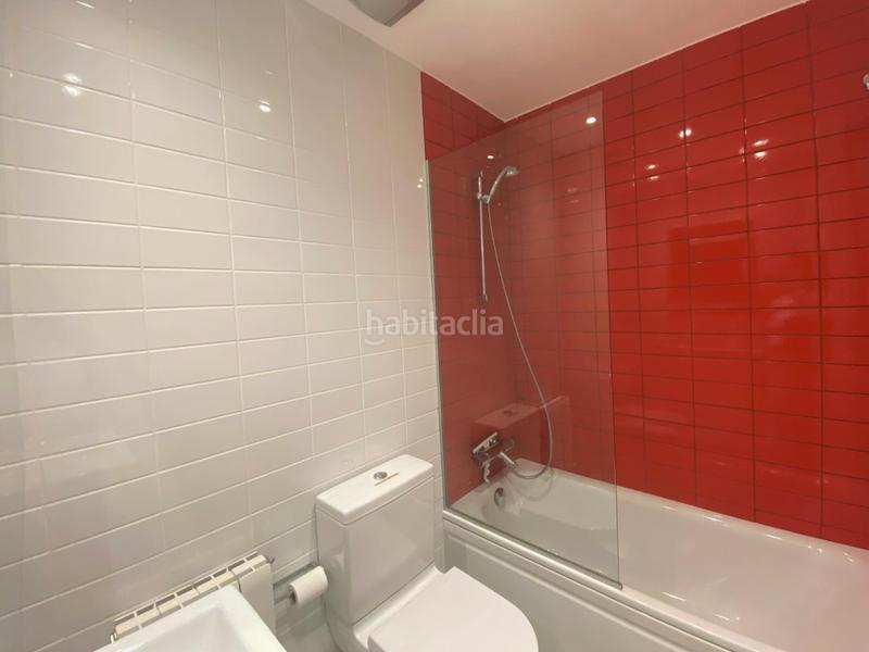 Foto cc4427a8-3aba-4e9b-9f50-c5649a86723d. Casa amb calefacció aparcament piscina a Turó de Can Mates Sant Cugat del Vallès