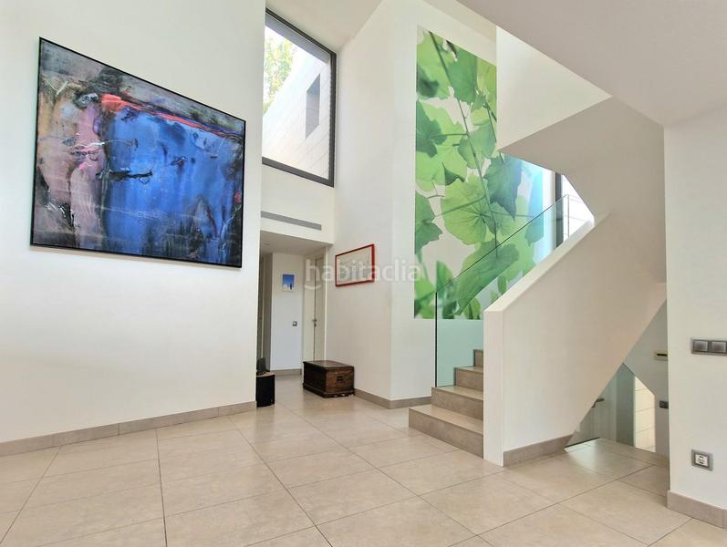 Foto e3abdd67-132d-4baf-afad-69c1806c44e3. Casa amb calefacció aparcament piscina a Turó de Can Mates Sant Cugat del Vallès