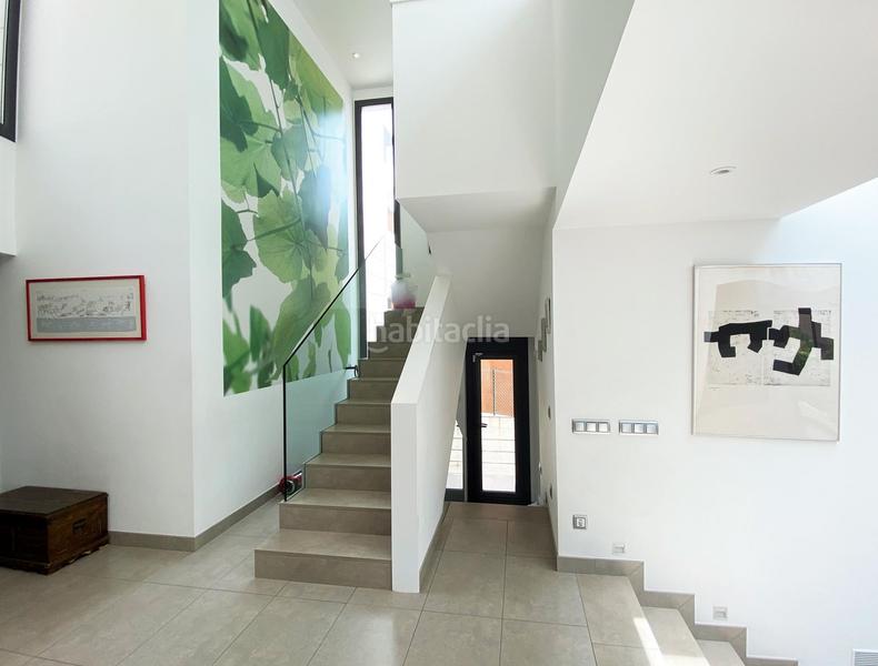 Foto f746bfd8-1ad1-415a-9256-d57e9ae2a8c0. Casa amb calefacció aparcament piscina a Turó de Can Mates Sant Cugat del Vallès