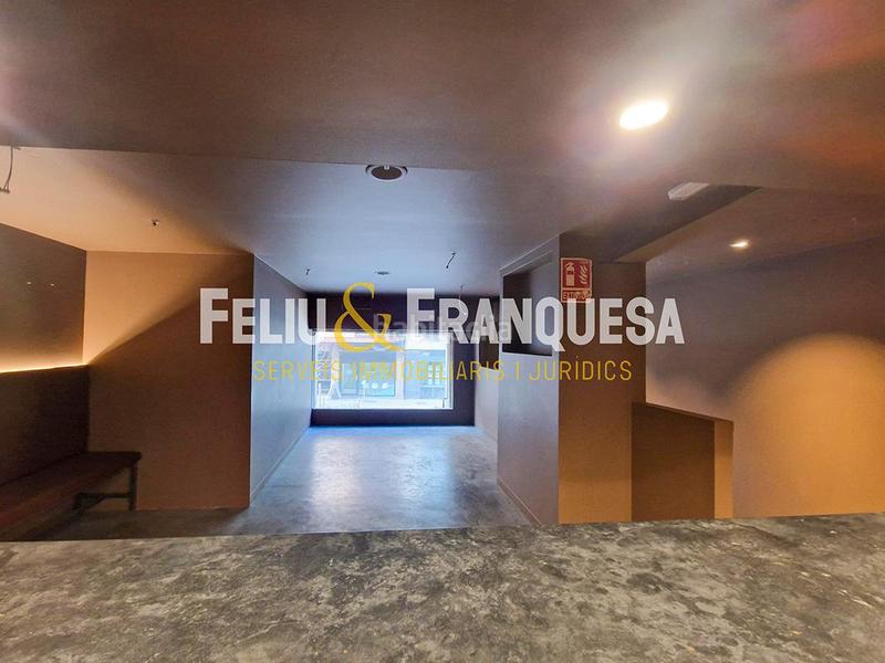 Foto 3694e05d-eb2d-4991-860b-23a7e83ef2ea. Local comercial a El Coll Sant Cugat del Vallès