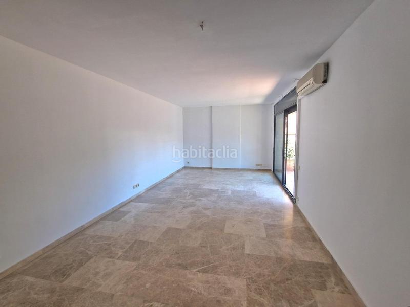 Foto d963a657-7ac2-4f15-bccb-aaaf6c5a0fca. Miete dachwohnung mit heizung parking pool in Parc Central Sant Cugat del Vallès