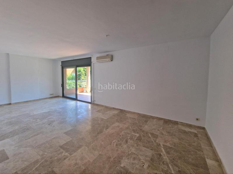 Foto e88feb12-77d2-4b6d-84b9-b2ac8d97eee5. Miete dachwohnung mit heizung parking pool in Parc Central Sant Cugat del Vallès