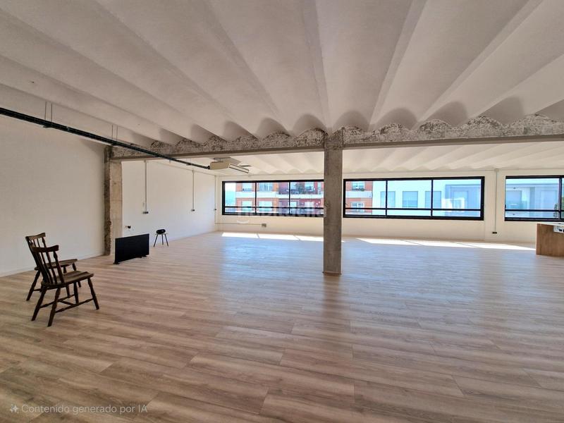 Foto 1bfc8b44-2f4f-4f8b-9482-327fb539e6a5. Office space with heating in El Coll Sant Cugat del Vallès