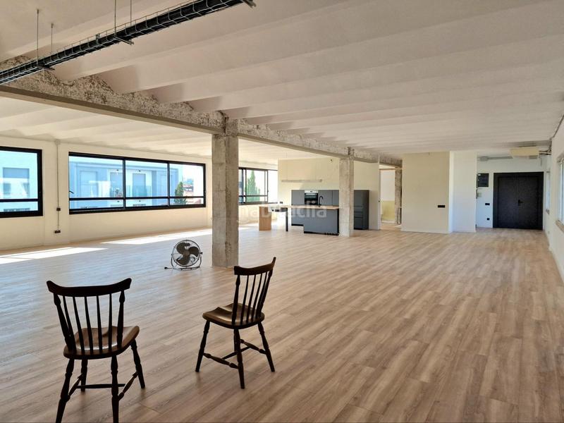 Foto 364c011e-cb81-419f-aecd-67e6f01a915c. Office space with heating in El Coll Sant Cugat del Vallès