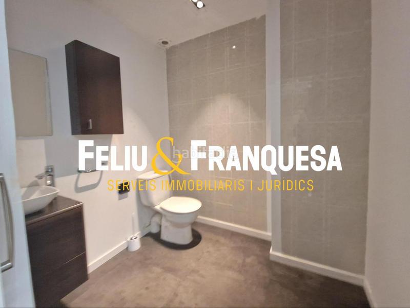 Foto 7aee26dd-63a8-48e3-9d0a-8639eac1391e. Alquiler local comercial en Centre - Estació Sant Cugat del Vallès