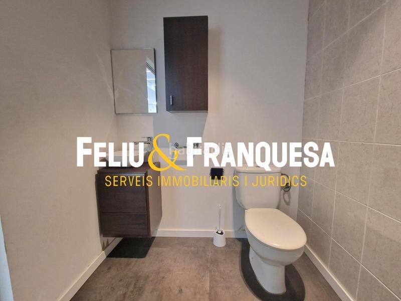 Foto 2ba52415-bb6b-43b1-baee-9dd372fecd63. Location local commercial dans Centre - Estació Sant Cugat del Vallès