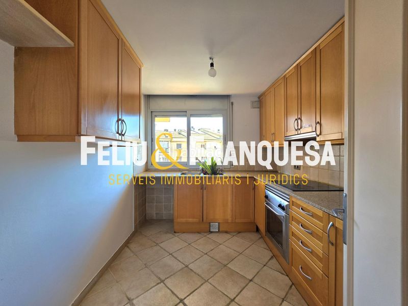 Foto 58c96036-9599-4f97-bc4f-8520a7923c42. Àtic amb calefacció a Centre - Estació Sant Cugat del Vallès