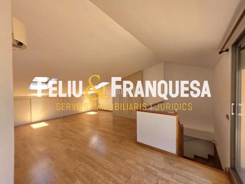Foto cdeb50a4-bedf-453e-a436-d51ca5c34fc1. Àtic amb calefacció a Centre - Estació Sant Cugat del Vallès