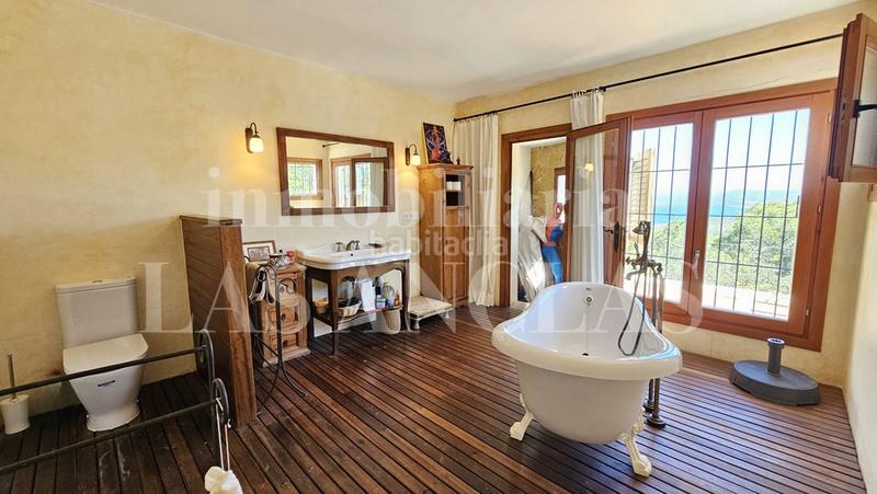 Foto a758fcf3-ab29-4be9-b3f0-9cd9950d5c09. Casa amb aparcament piscina a Cala Vedella-Cala Tarida Sant Josep de sa Talaia