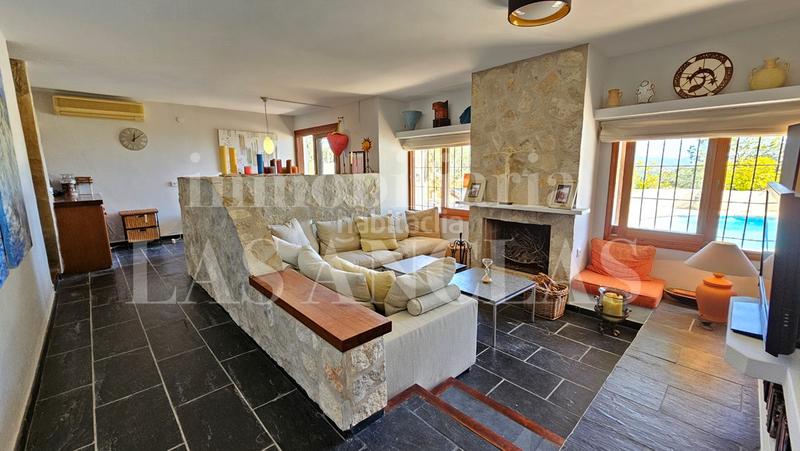 Foto e28bca3b-76e7-4e63-a6ac-336c37e85667. Casa amb aparcament piscina a Cala Vedella-Cala Tarida Sant Josep de sa Talaia