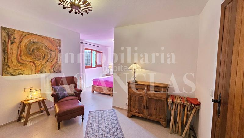 Foto ed7c5cbb-bbe4-4773-be4b-bb51157e2f5a. Casa amb aparcament piscina a Cala Vedella-Cala Tarida Sant Josep de sa Talaia