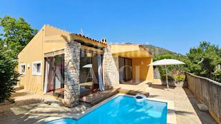 Maison à Santa Eulària des Riu. Acogedora casa de una planta con proyecto de ampliación andando