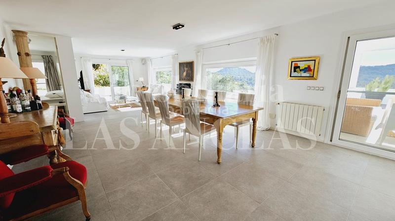 Foto 0ed993ee-3182-4e81-9038-a95222f5f676. Dúplex amb calefacció aparcament piscina a Can Furnet Santa Eulària