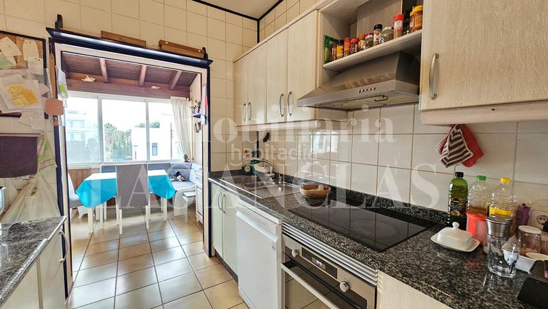 Foto 4e3fb67a-e053-4c3f-bda5-44045171d834. Casa con parcheggio in Sant Carles Santa Eulària