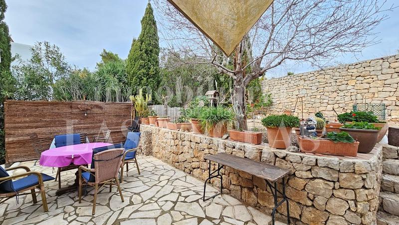 Foto 5e660e77-910f-4526-bced-4061afe87280. Casa con parcheggio in Sant Carles Santa Eulària