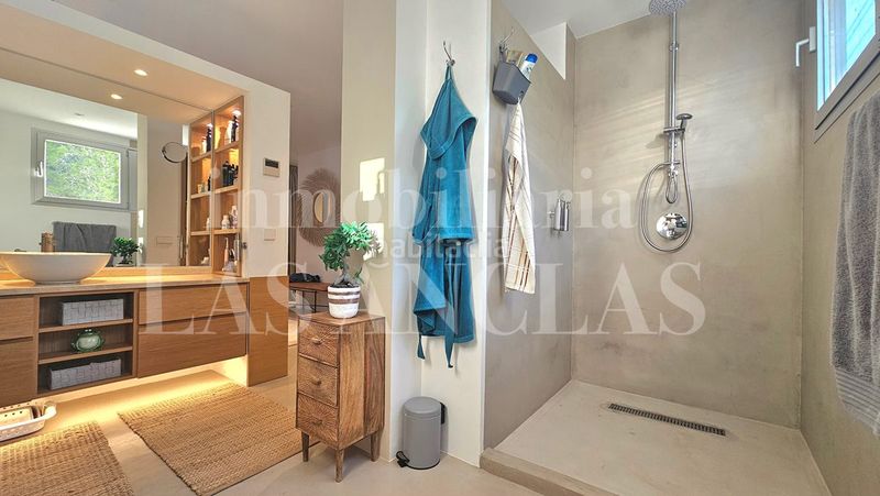 Foto f2e00906-6119-4014-9ed4-7cd7f01998fb. Casa amb calefacció aparcament piscina a Sant Carles Santa Eulària